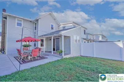 417 E Union Street, Tamaqua Boro, PA 18252 - Photo 3