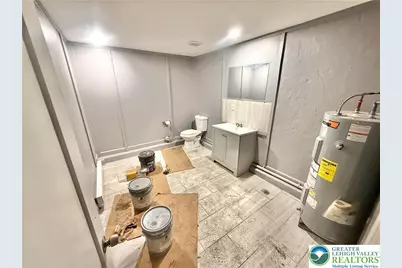 827 N Meadow Street, Allentown, PA 18102 - Photo 3