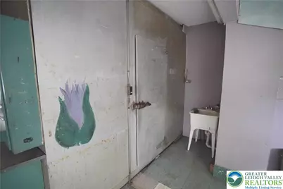 243 S Walnut, Slatington, PA 18080 - Photo 7