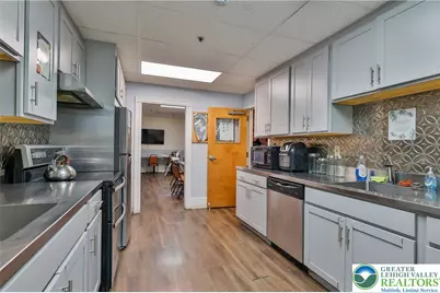 541 Seneca Street, Fountain Hill Boro, PA 18015 - Photo 11