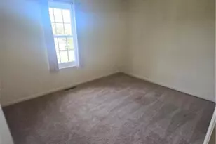 1331 Pennsylvania Ave, Emmaus Boro, PA 18049 - Photo 5