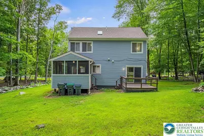 461 Somerset Drive, East Stroudsburg, PA 18301 - Photo 3