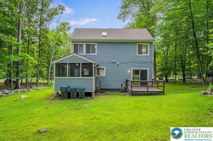 461 Somerset Dr, East Stroudsburg, PA 18301 - Photo 3