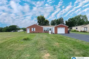 1215 W Macada Rd, Hanover Twp, PA 18017 - Photo 33