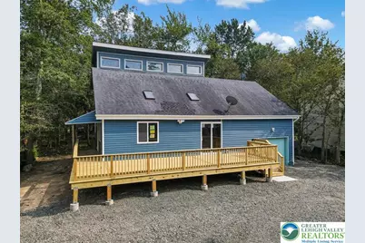 3197 Carobeth Drive, Coolbaugh Twp, PA 18466 - Photo 5