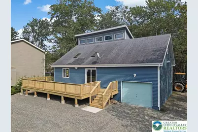 3197 Carobeth Drive, Coolbaugh Twp, PA 18466 - Photo 9