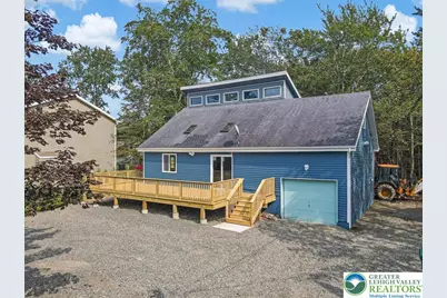 3197 Carobeth Drive, Coolbaugh Twp, PA 18466 - Photo 3