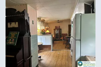 270 Lake Minsi Drive, Upper Mt Bethel Twp, PA 18013 - Photo 9