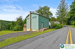 1553 Middle Rd, Stroud Twp, PA 18360 - Photo 67