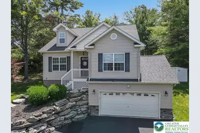 401 Pierce Lane, Smithfield Twp, PA 18301 - Photo 5