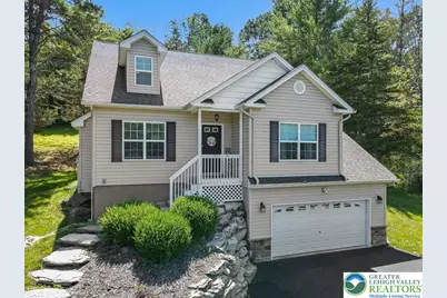 401 Pierce Lane, Smithfield Twp, PA 18301 - Photo 3