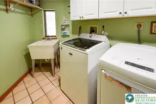 5061 Wendi Dr W, Upper Milford Township, PA 18092 - Photo 37