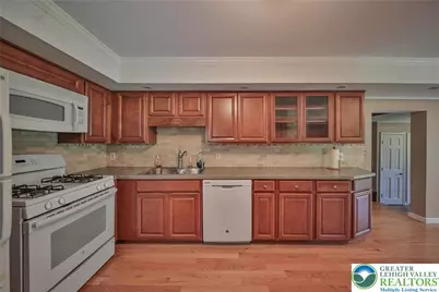 1709 Reading Drive, Bethlehem City, PA 18015 - Photo 17