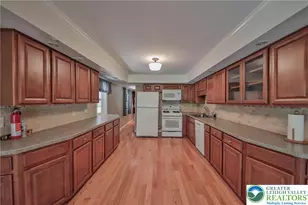 1709 Reading Dr, Bethlehem City, PA 18015 - Photo 15