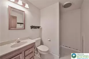 1709 Reading Dr, Bethlehem City, PA 18015 - Photo 65