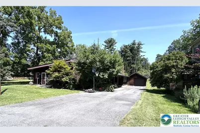 1709 Reading Drive, Bethlehem City, PA 18015 - Photo 1