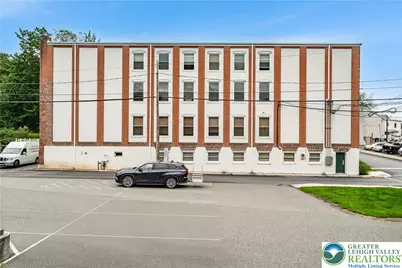 22 S 2nd Street, Emmaus Boro, PA 18049 - Photo 7