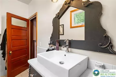 131 W Broadway, Jim Thorpe Boro, PA 18229 - Photo 39