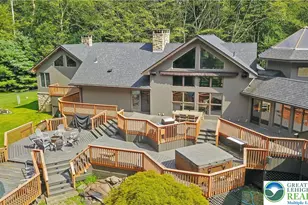 386 Camelback Rd, Pocono Twp, PA 18372 - Photo 3