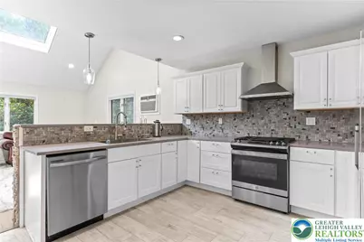 386 Camelback Road, Pocono Twp, PA 18372 - Photo 59