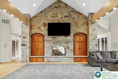 386 Camelback Road, Pocono Twp, PA 18372 - Photo 25