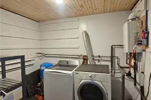 349 Carnation Rd, Middle Smithfield, PA 18302 - Photo 33