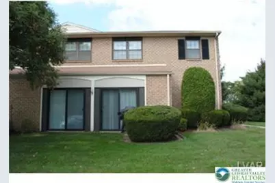 2756 Springhaven Place, Lower Macungie Twp, PA 18062 - Photo 3