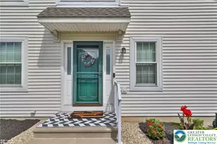 202 Park Ridge Dr, Forks Twp, PA 18040 - Photo 3