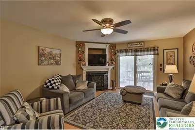 202 Park Ridge Drive, Forks Twp, PA 18040 - Photo 7