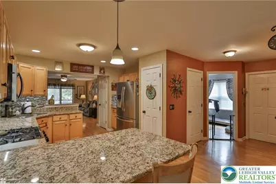 202 Park Ridge Drive, Forks Twp, PA 18040 - Photo 15