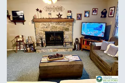 106 Burnshaw Lane, Penn Forrest, PA 18210 - Photo 17