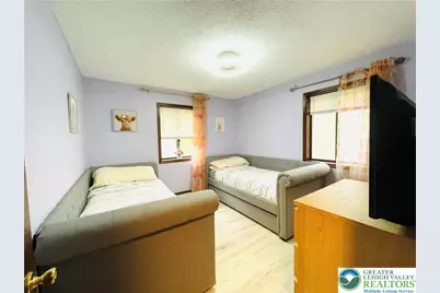 72 E Creek View Drive, Clifton Twp, PA 18424 - Photo 19