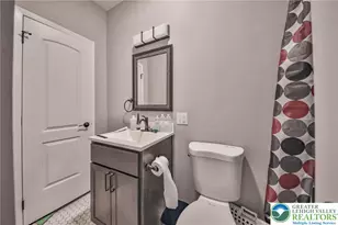 123 N 2nd St, Easton, PA 18042 - Photo 11