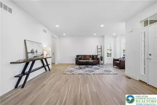 868 Veneto Ct, Forks Twp, PA 18040 - Photo 9