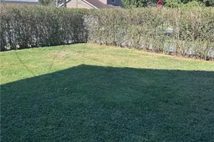 110 Corona St, Bethlehem City, PA 18018 - Photo 3