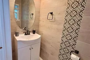 2146 Bedford Dr, Lehman Twp, PA 18324 - Photo 19