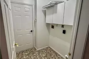 2146 Bedford Dr, Lehman Twp, PA 18324 - Photo 21