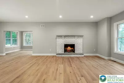 141 Lookout Court, Pocono Twp, PA 18332 - Photo 7