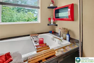 3246 Mountain View Dr, Pocono Twp, PA 18372 - Photo 25