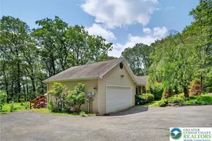 3246 Mountain View Dr, Pocono Twp, PA 18372 - Photo 37