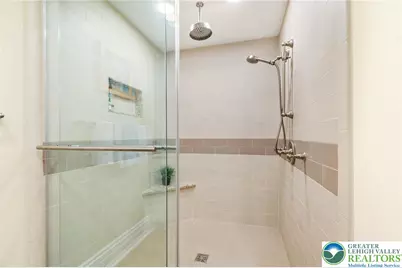 2055 Forge Run, Bethlehem City, PA 18015 - Photo 65