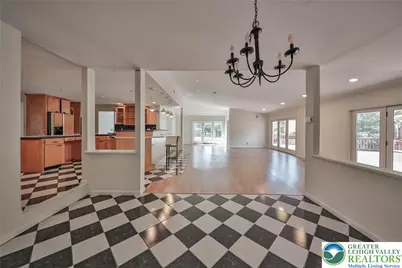 1015 Honeysuckle Road, Lehigh Township, PA 18088 - Photo 33