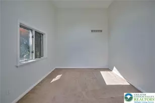 1015 Honeysuckle Rd, Lehigh Township, PA 18088 - Photo 19