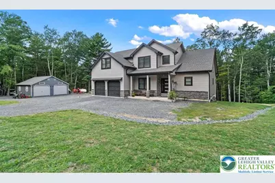 6311 Overlook Drive, Polk Twp, PA 18058 - Photo 3