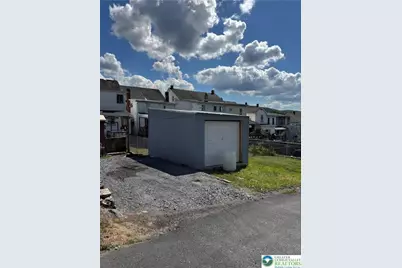 413 E Union Street, Tamaqua, PA 18252 - Photo 3