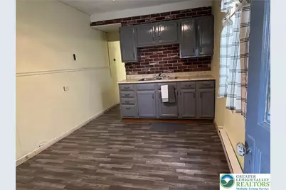 413 E Union Street, Tamaqua, PA 18252 - Photo 11