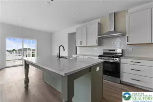 4780 Farrcroft Dr, Forks Twp, PA 18040 - Photo 9