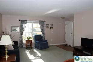 712 Winterthur, Forks Twp, PA 18040 - Photo 5