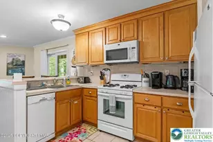 336 Sir Bradford Rd, Tobyhanna Twp, PA 18347 - Photo 13