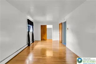 1556 Bayberry Ln, Bethlehem City, PA 18018 - Photo 7